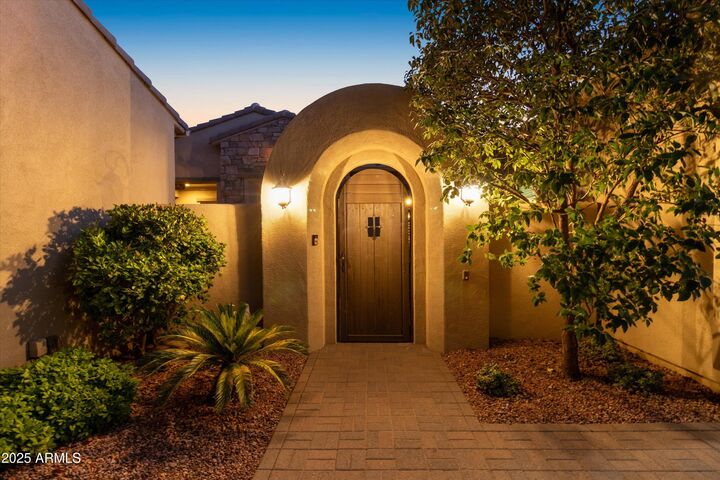 Property Photo:  23116 N Del Monte Drive  AZ 85375 