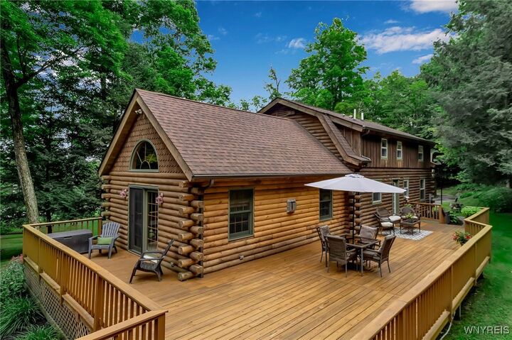 Property Photo: 34 Cherrywood NY 14080