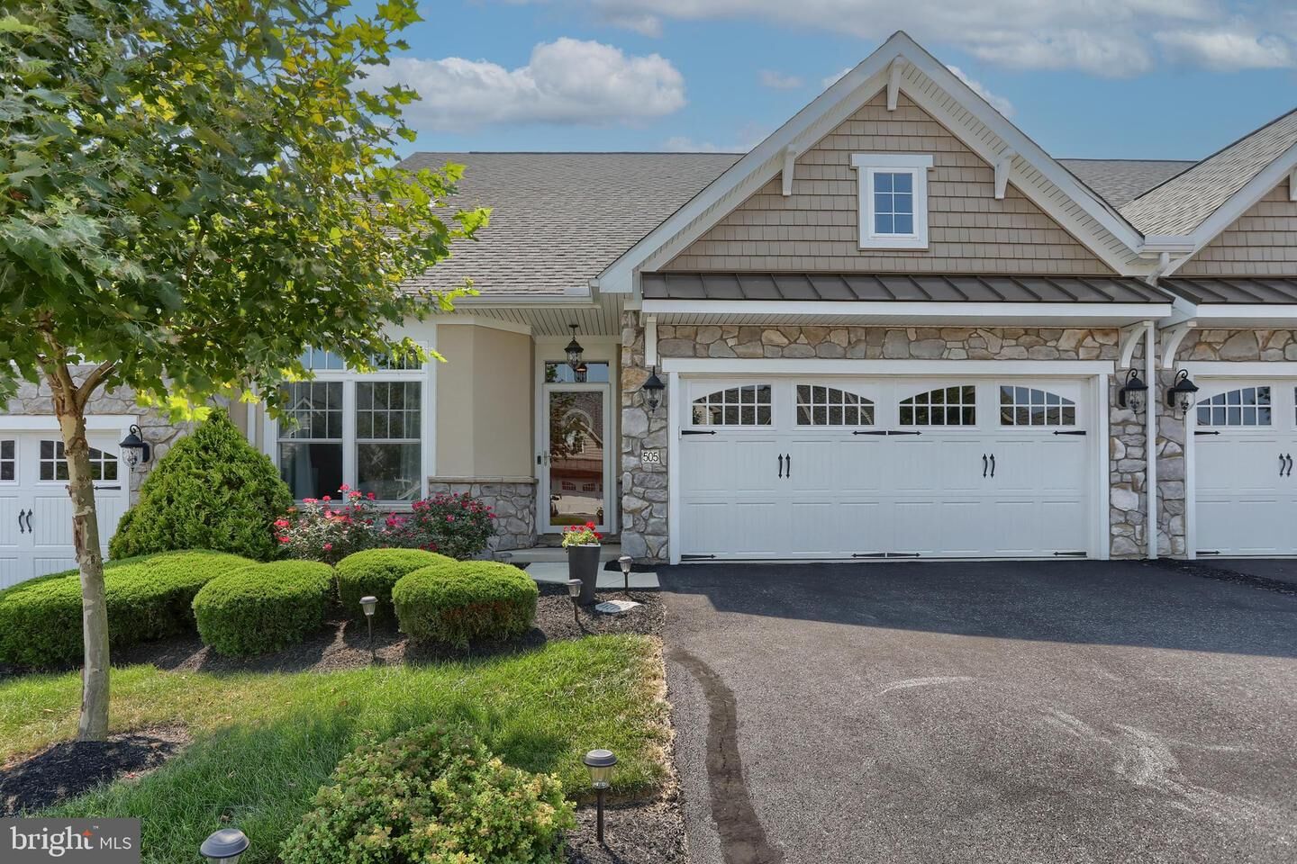 Property Photo:  505 Springbrook Drive  PA 17078 