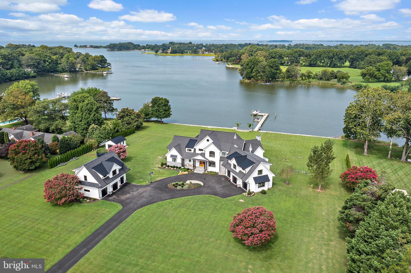 Property Photo: 2452 Bennett Point Road MD 21658