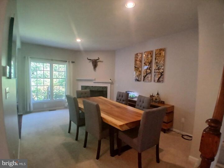 Property Photo:  9 Wedgewood Court  NJ 08540 