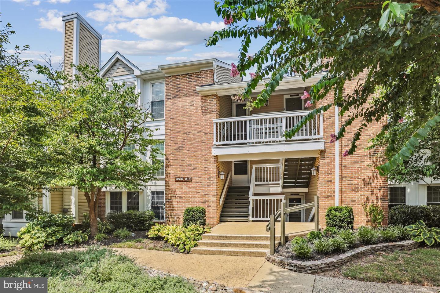 4537 28th Road S A  Arlington VA 22206 photo