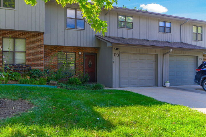 Property Photo:  2801 W Broadway  MO 65203 