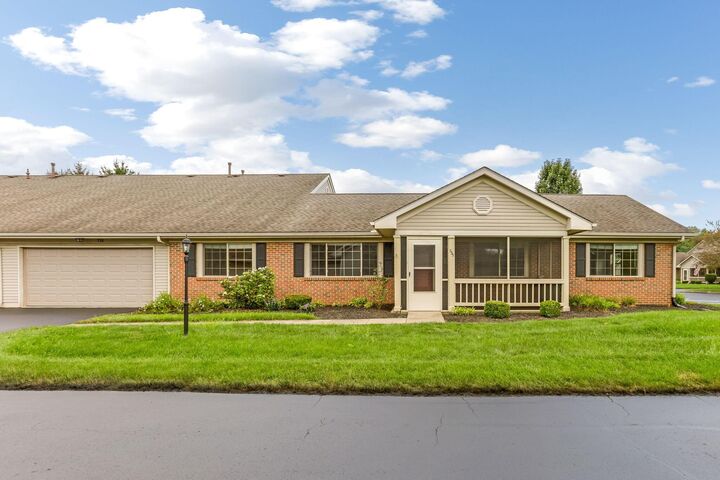 735 Windsor Lane  Heath OH 43056 photo