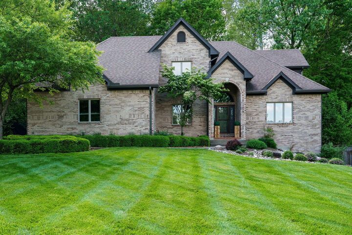 527 Viking Landing Court  Beavercreek OH 45434 photo
