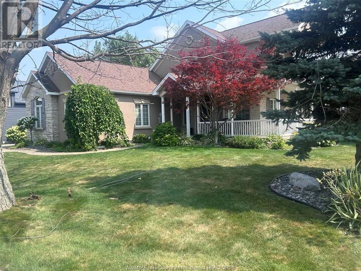 Property Photo:  129 Lake Street  ON N0P 1L0 
