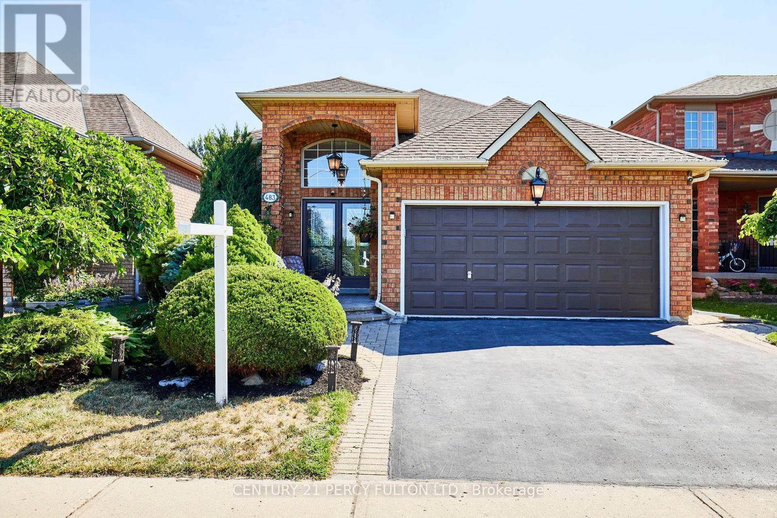Property Photo: 483 Ormond Drive ON L1K 2L8