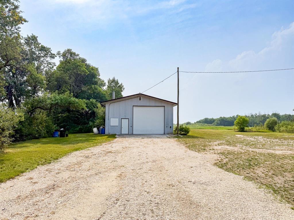 Photo de la propriété: 8816 No. 8 Highway MB R0C 2L0