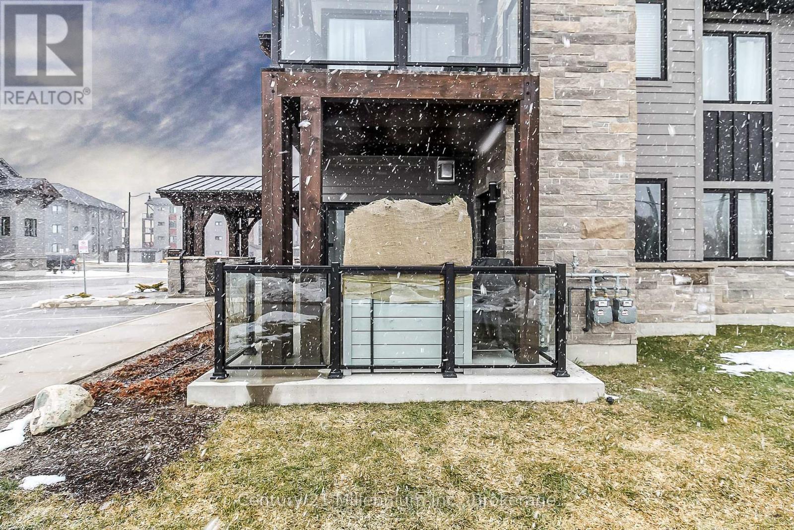 Property Photo:  21 Beckwith Lane 101  ON L9Y 0N5 