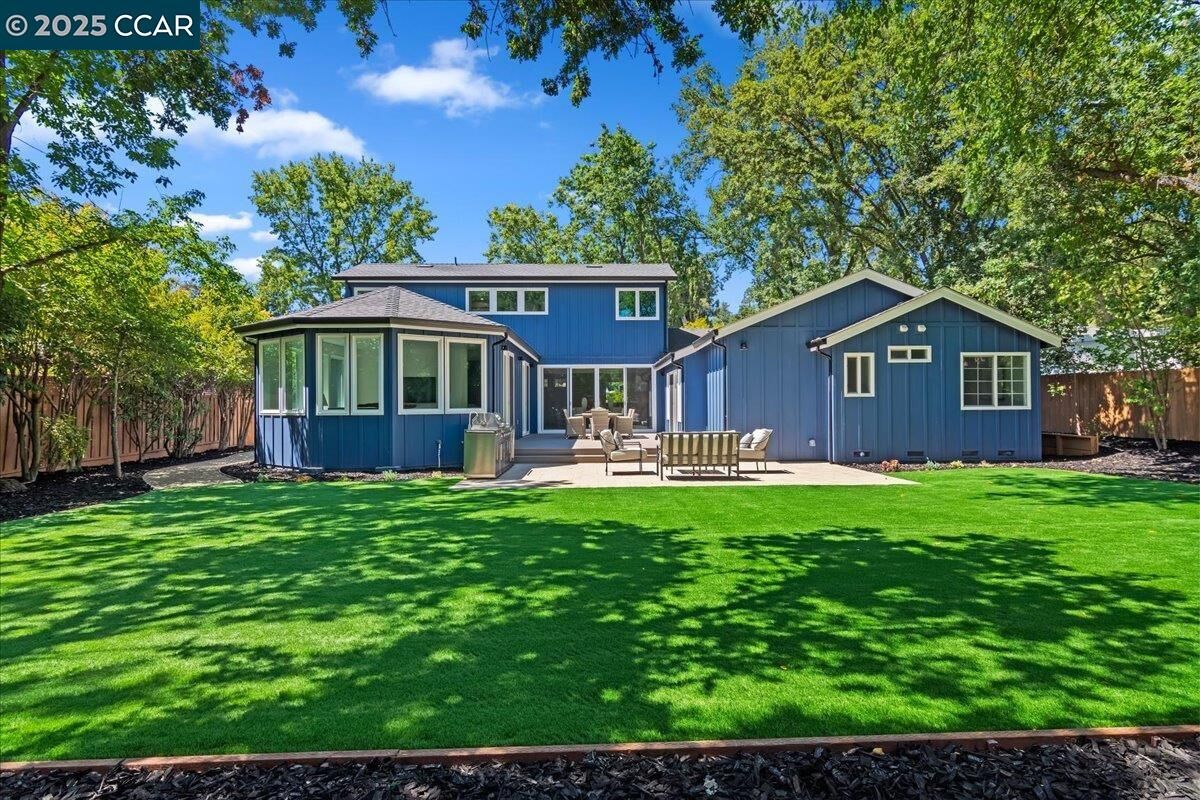 Property Photo: 158 Pulido Rd CA 94526