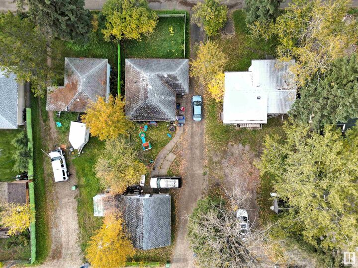 Property Photo:  4623 4 Avenue  AB T7E 1C2 