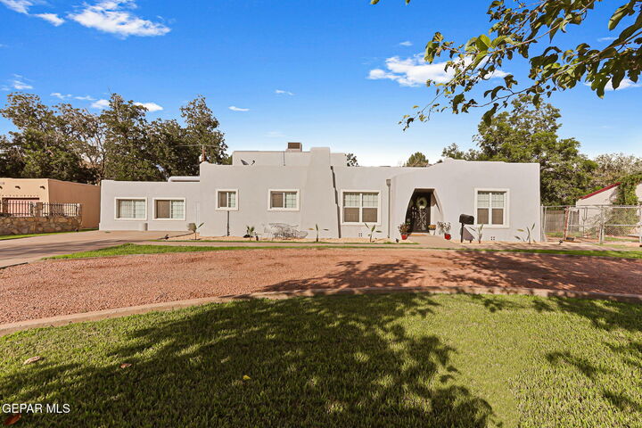 7359 Franklin Drive  El Paso TX 79915 photo