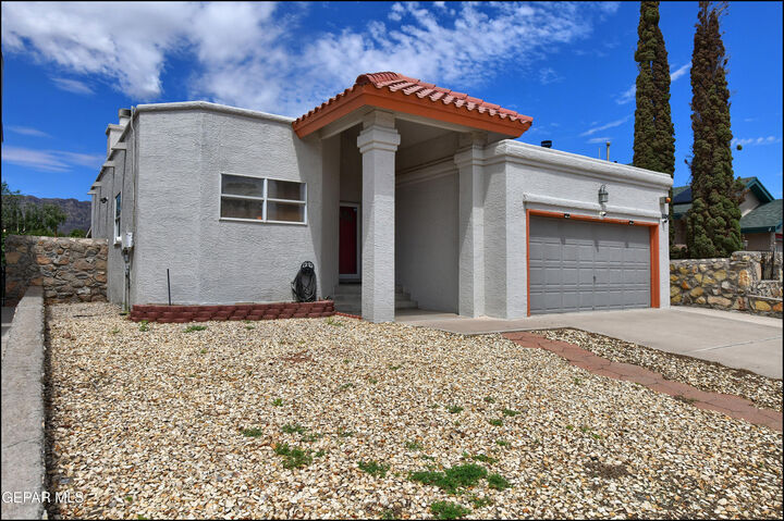 Property Photo:  11109 Loma Grande Drive  TX 79934 