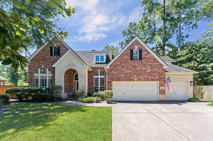 Property Photo: 91 Dulcet Hollow Court TX 77382