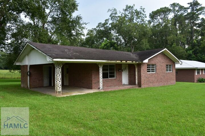 Property Photo: 305 South Baker Street GA 30427