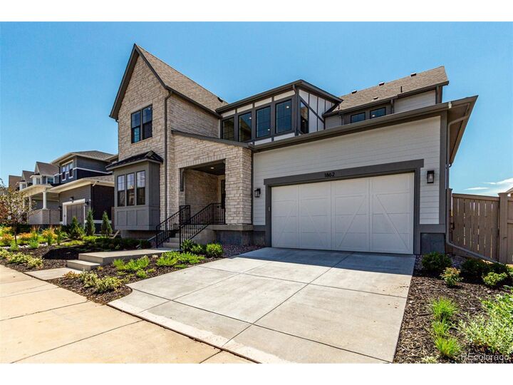 Property Photo:  1862 Hickory Ave  CO 80516 