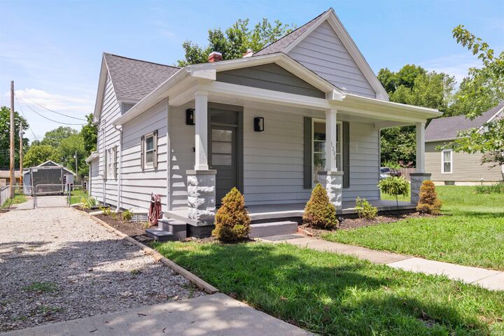 Property Photo:  1206 N Third Street  IN 47601 