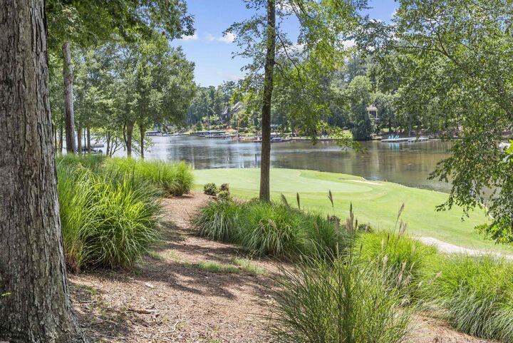 Property Photo: 1134 Harbor Ridge Drive GA 30642