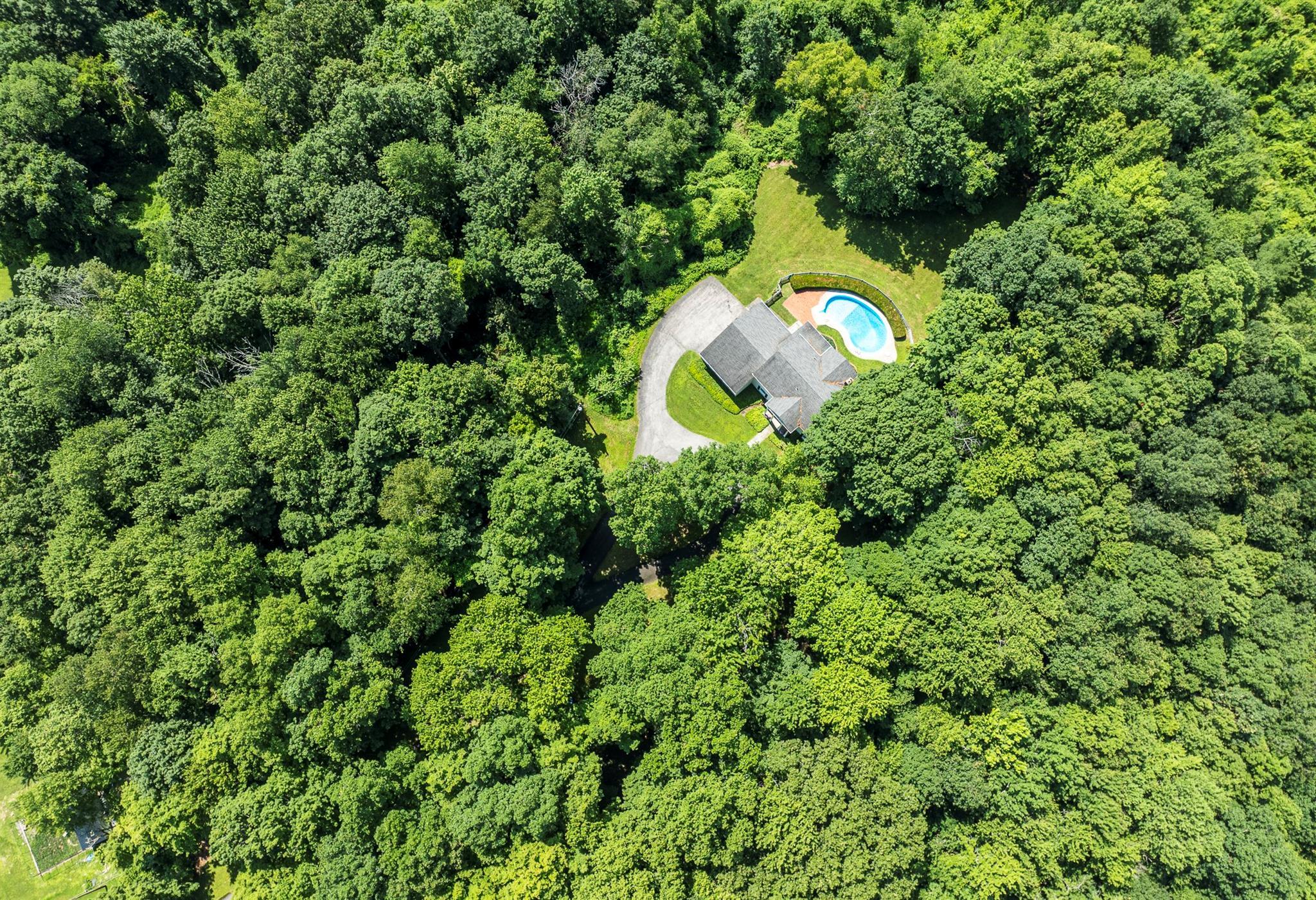 Property Photo:  75 Hornbeck Road  NY 12603 