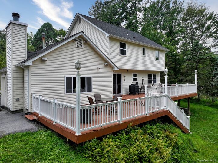 Property Photo: 4 Seals Drive NY 10950