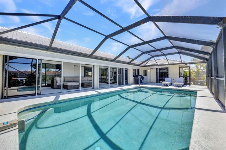 Property Photo:  2129 Charlotte Amalie Court  FL 33950 