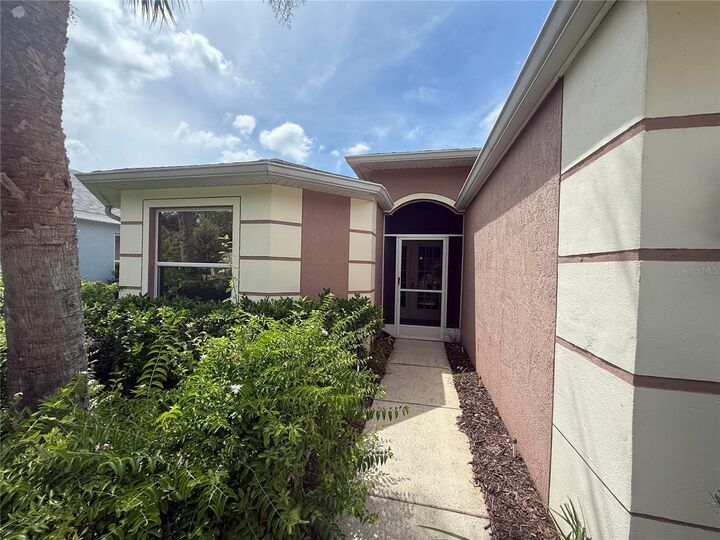 Property Photo:  11109 Jenkins Court  FL 33576