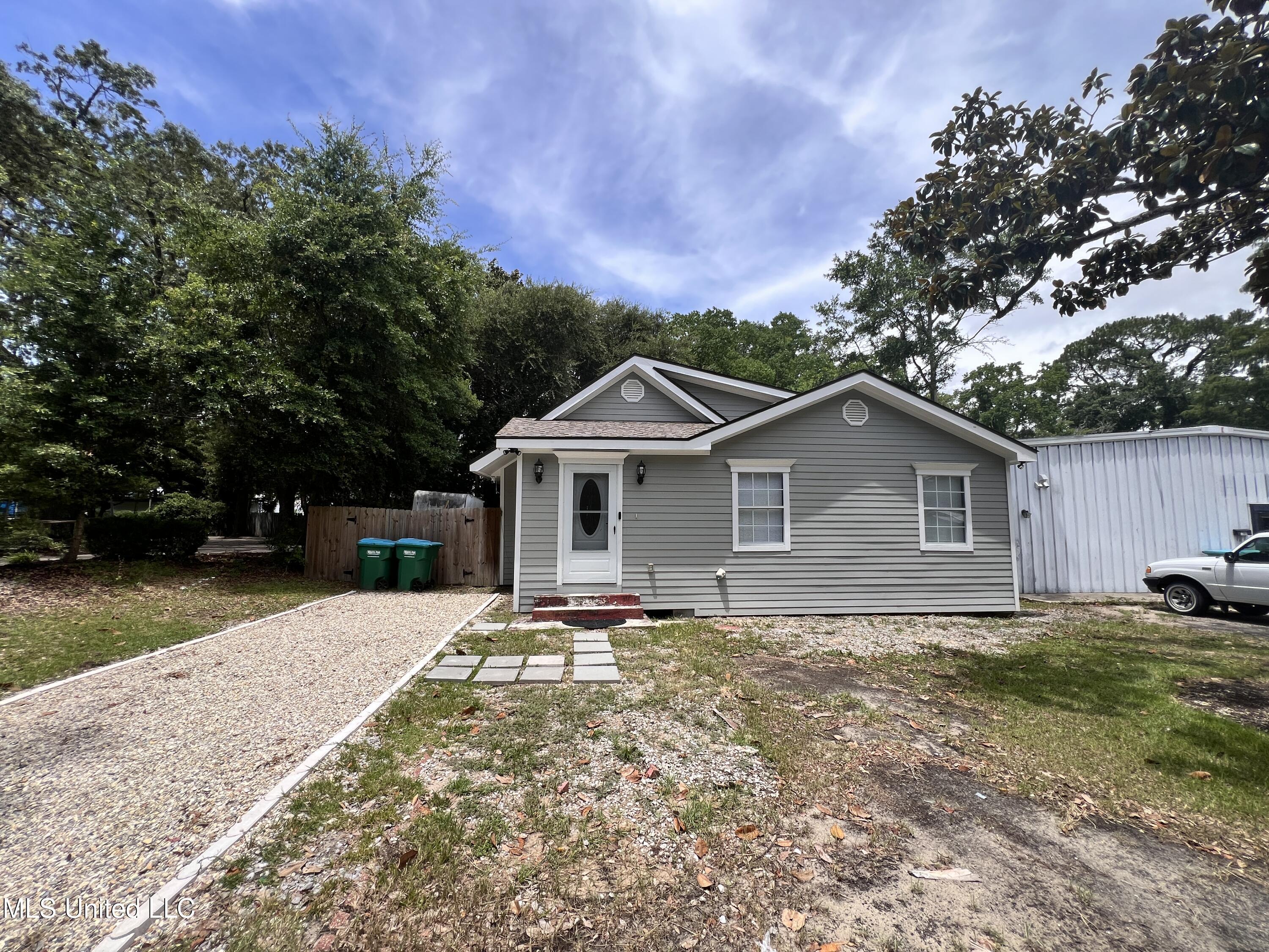 Property Photo: 3205 F Avenue MS 39507