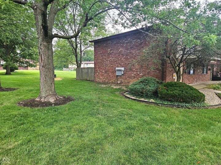 Property Photo: 101 Greenwood Trail N IN 46142