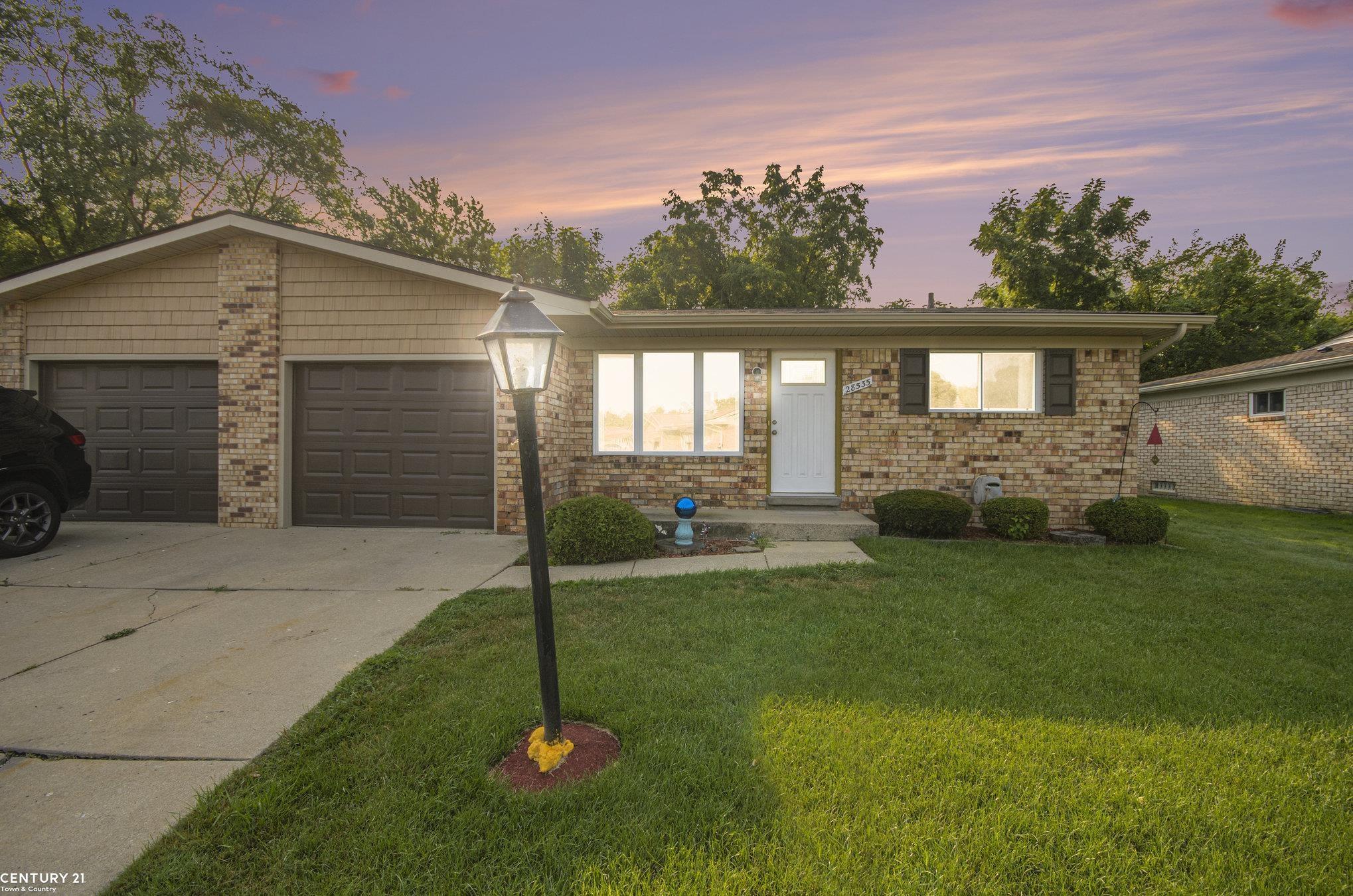 Property Photo: 28535 Dino Circle MI 48047