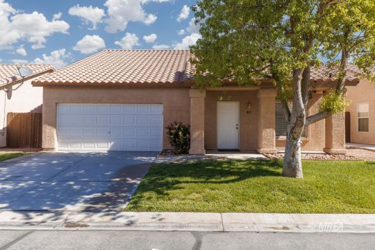 Property Photo:  885 Tuscon  NV 89027 