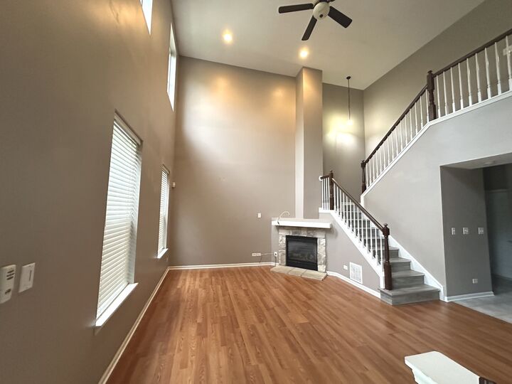 Property Photo: 2567 Hillsboro Boulevard 0 IL 60503