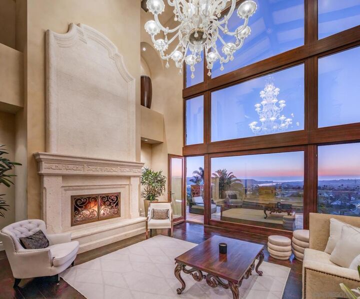 Property Photo:  2647 Marmol Ct  CA 92009 