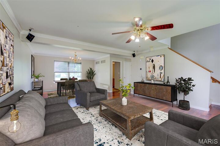 Property Photo: 7 Park City Court MO 63368
