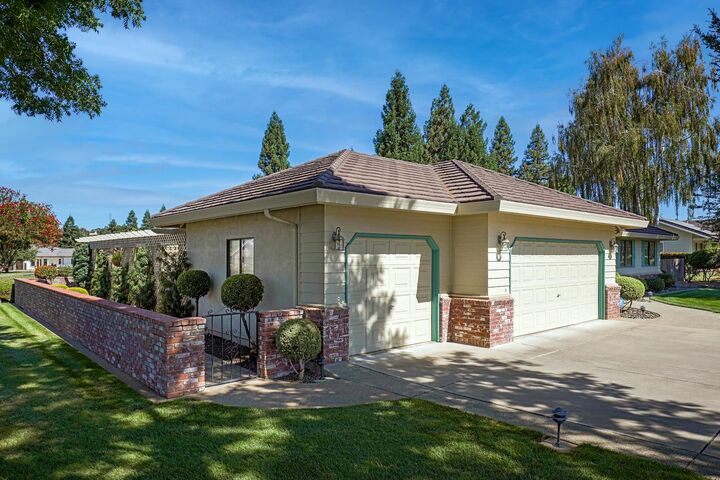 Property Photo:  440 La Contenta Drive  CA 95252 