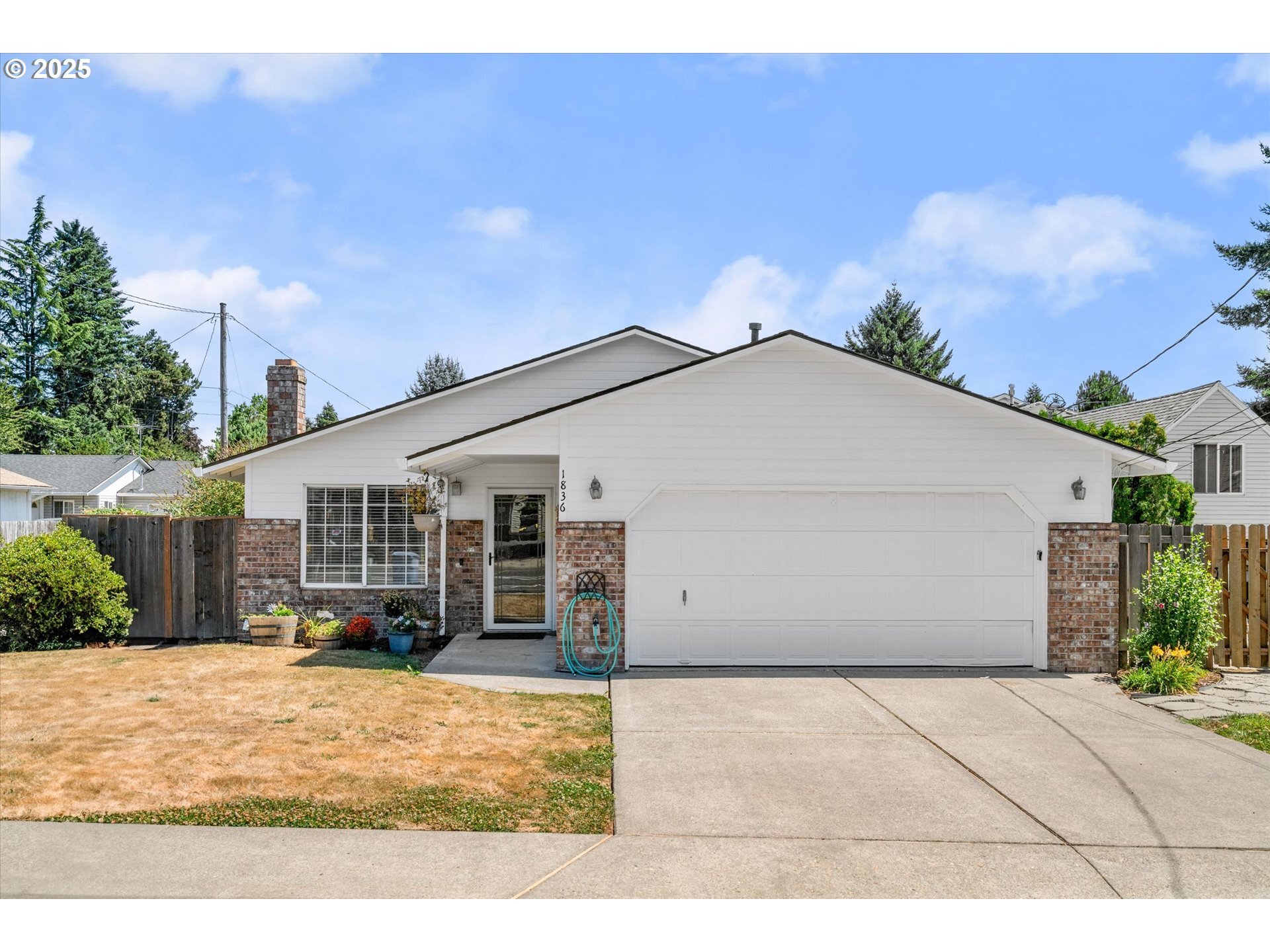 1836 SE 162nd Ave  Portland OR 97035 photo