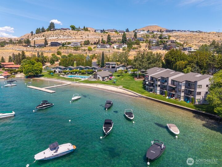 Property Photo:  104  Spader Bay Road 44  WA 98816 