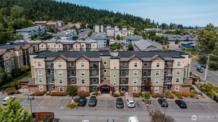 700  32nd Street A405  Bellingham WA 98225 photo