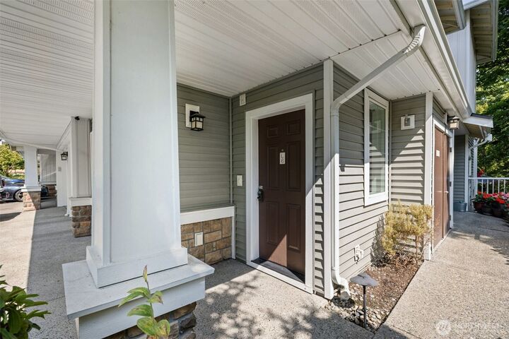Property Photo:  21026  40th Place S L6  WA 98198 