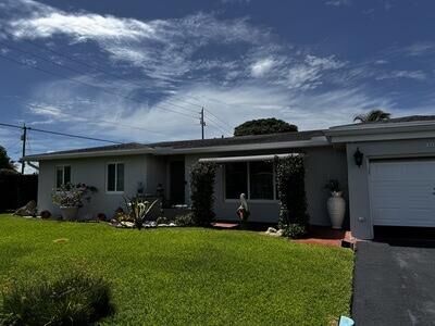 Property Photo:  2520 Myrica Road  FL 33406 