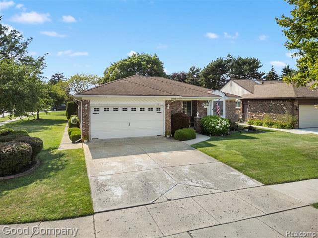 Property Photo: 1391 Leafgreen Drive MI 48083