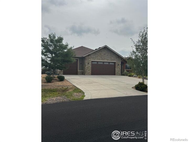 Property Photo:  524 Nesting Eagles Way  CO 80513 
