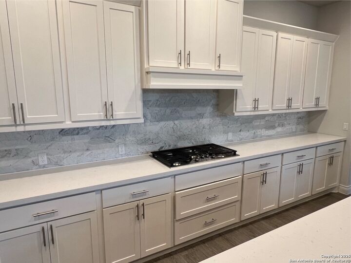 Property Photo:  1615 Kinder Run  TX 78260 