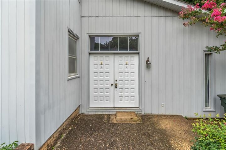 Property Photo:  1008 Bearhollow Road  NC 27410 