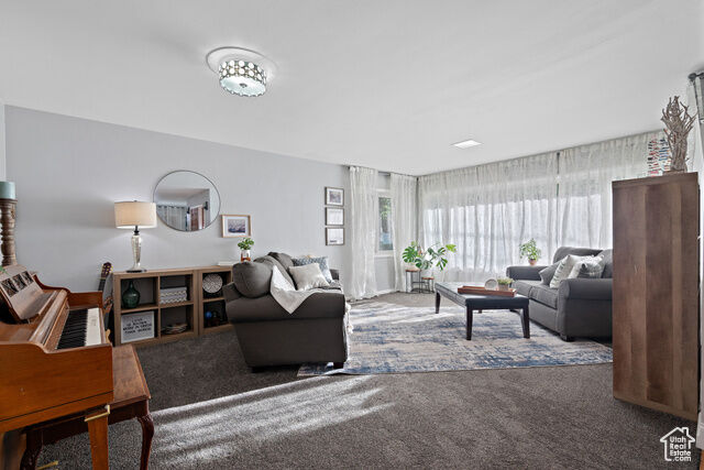 Property Photo:  425 N Locust Ave  UT 84042 