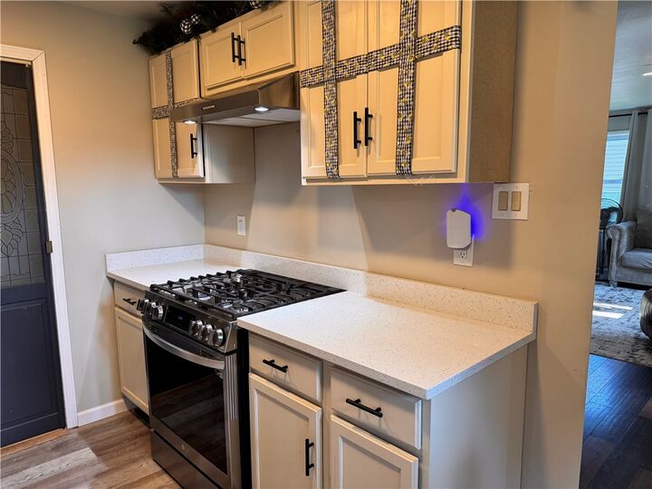 Property Photo:  416 Delano Dr  PA 15236 