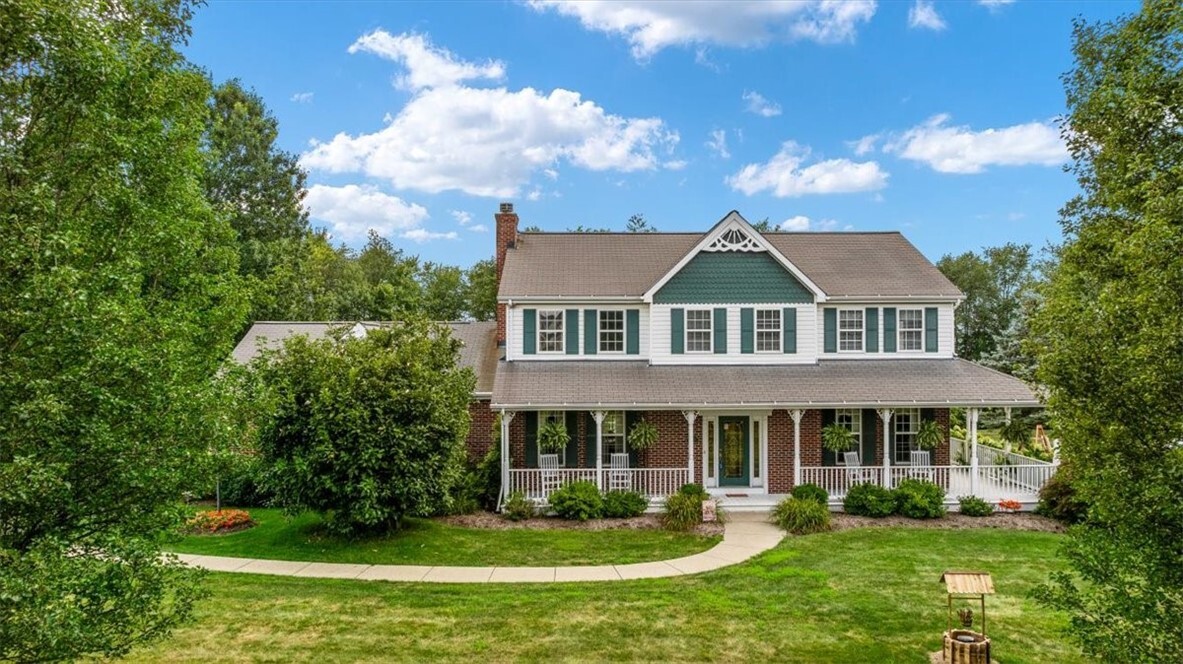 Property Photo:  204 Salt Works Rd  PA 16037 