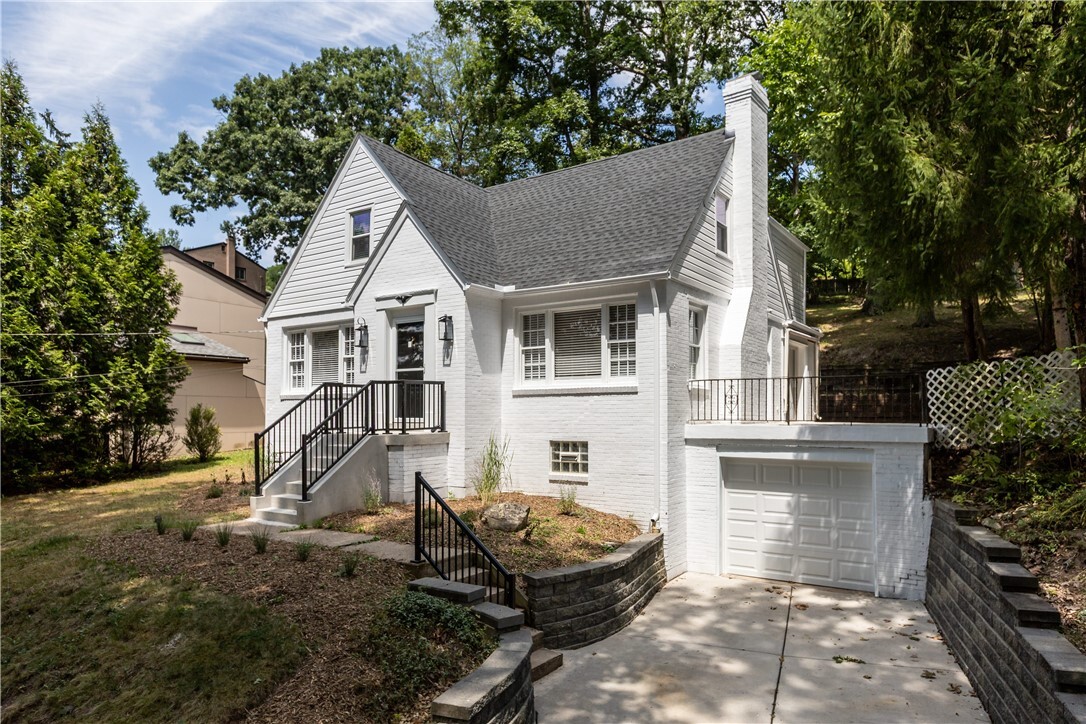 Property Photo: 607 W Waldheim Rd. PA 15215