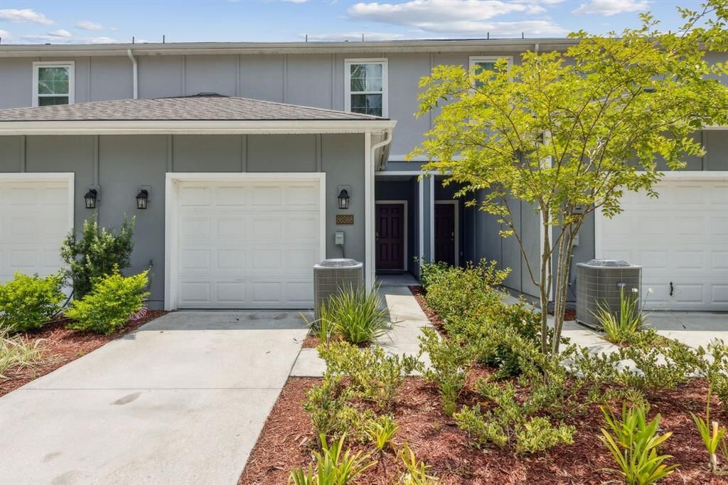 Property Photo: 86568 Shortline Circle FL 32034