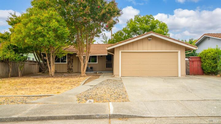 Property Photo: 257 Holly Drive CA 94533