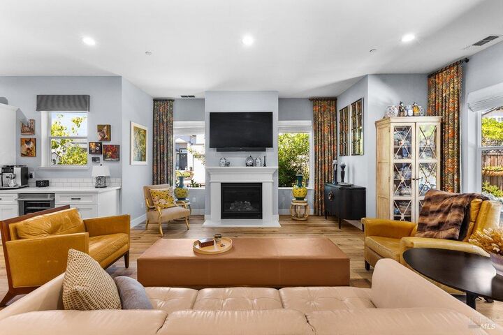 Property Photo:  3700 Paxton Place  CA 95404 